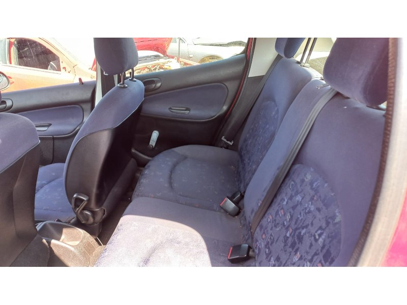 peugeot 206 berlina del año 2023