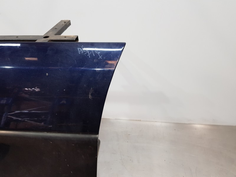 Recambio de aleta delantera izquierda para mercedes clase m (w166) bluetec referencia OEM IAM A1668800400  