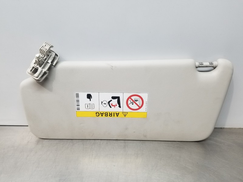 Recambio de parasol derecho para mercedes clase c (w205) lim. bluetec referencia OEM IAM A2058100210  