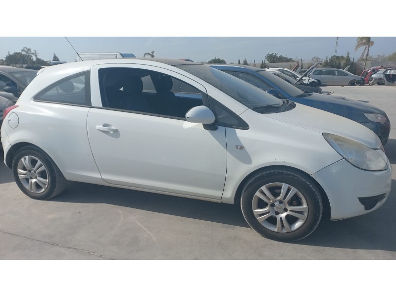 opel corsa d del año 2008