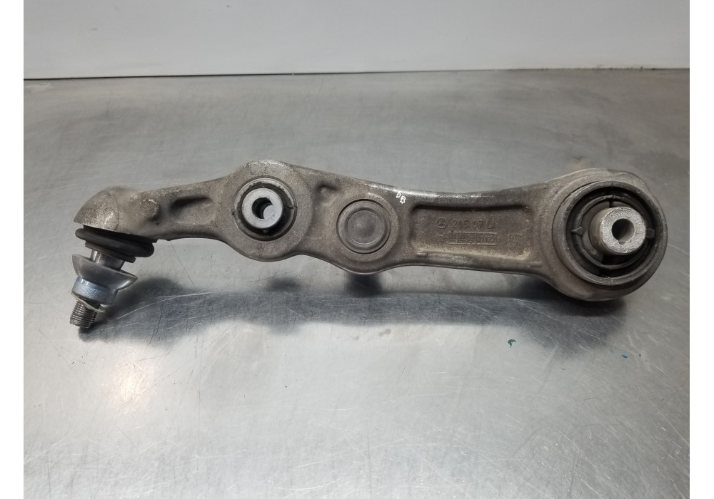 Recambio de brazo suspension inferior delantero izquierdo para mercedes clase c (w205) lim. bluetec referencia OEM IAM A20533062