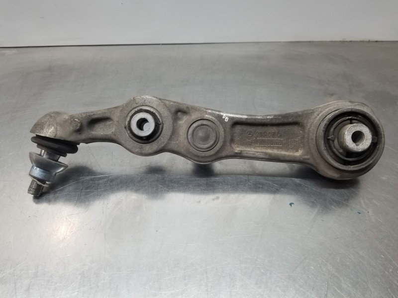 Recambio de brazo suspension inferior delantero izquierdo para mercedes clase c (w205) lim. bluetec referencia OEM IAM A20533062