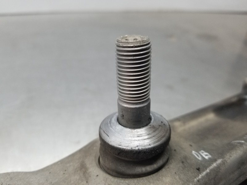 Recambio de brazo suspension inferior delantero izquierdo para mercedes clase c (w205) lim. bluetec referencia OEM IAM A20533062