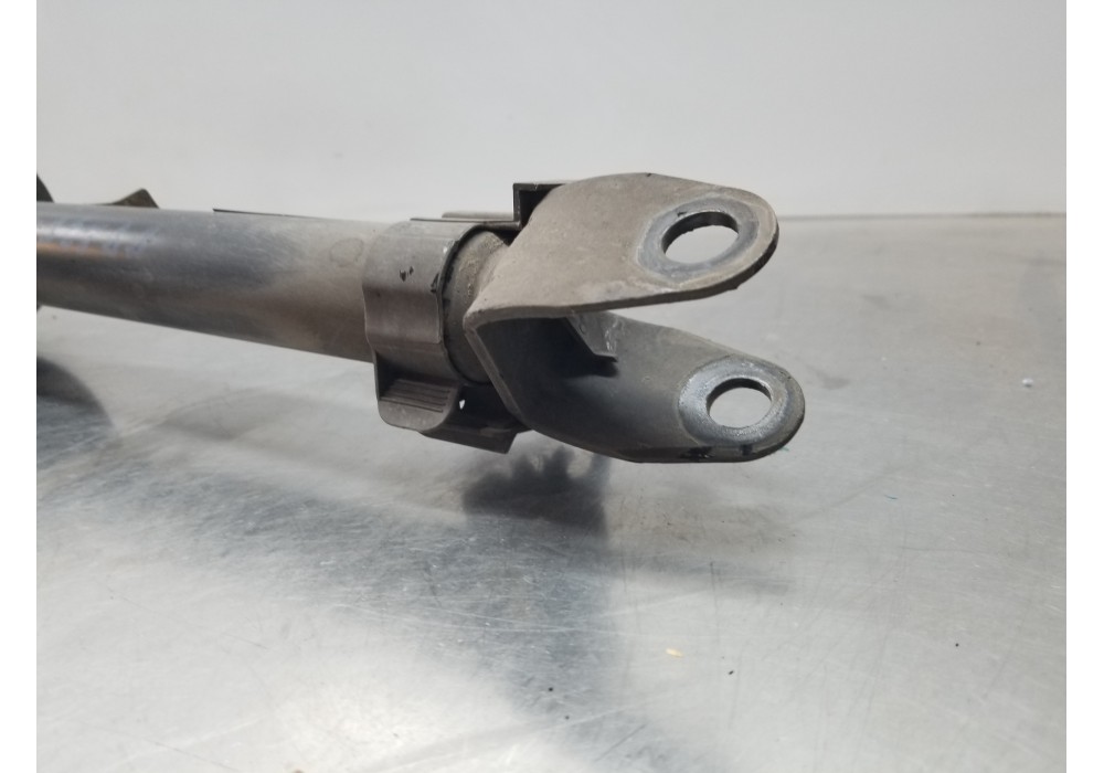 Recambio de amortiguador delantero derecho para mercedes clase c (w205) lim. bluetec referencia OEM IAM A2053200613  