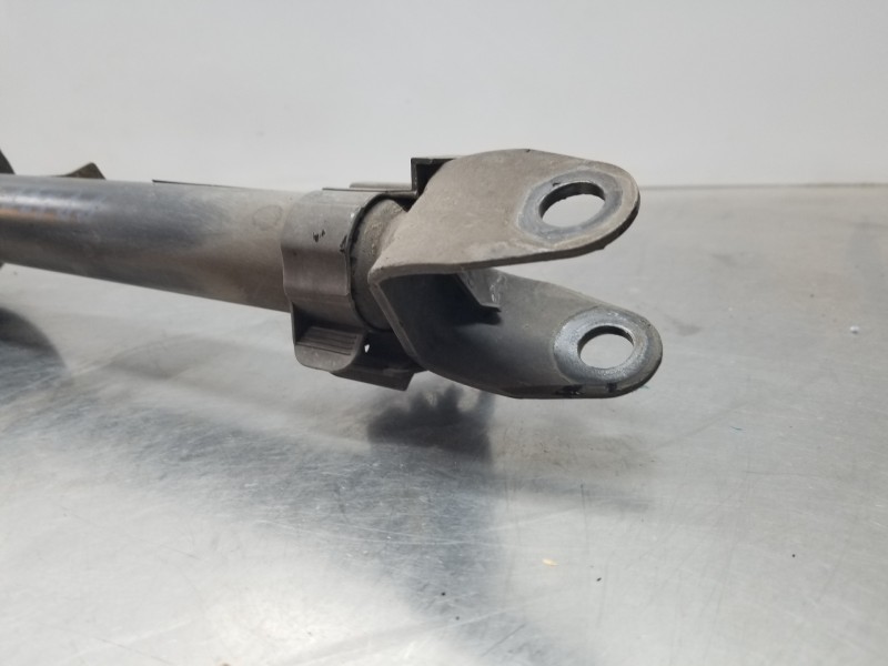 Recambio de amortiguador delantero derecho para mercedes clase c (w205) lim. bluetec referencia OEM IAM A2053200613  