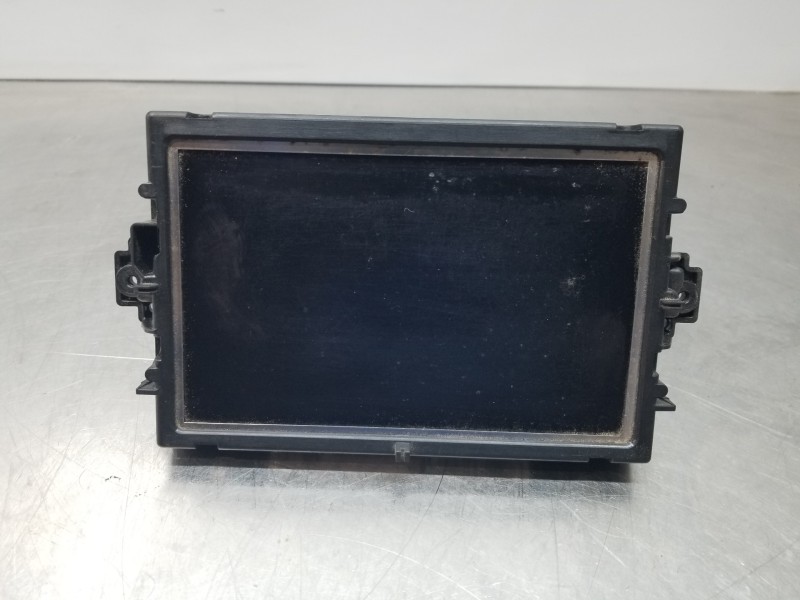 Recambio de pantalla multifuncion para mercedes clase m (w166) bluetec referencia OEM IAM A2C58091264  