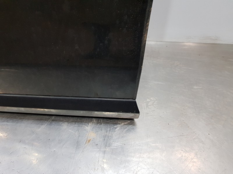 Recambio de puerta delantera izquierda para citroen spacetourer autobus referencia OEM IAM 9853309580  