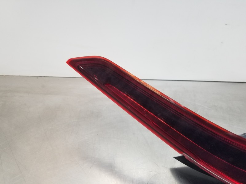 Recambio de piloto trasero derecho para kia niro concept referencia OEM IAM 92402AT000  