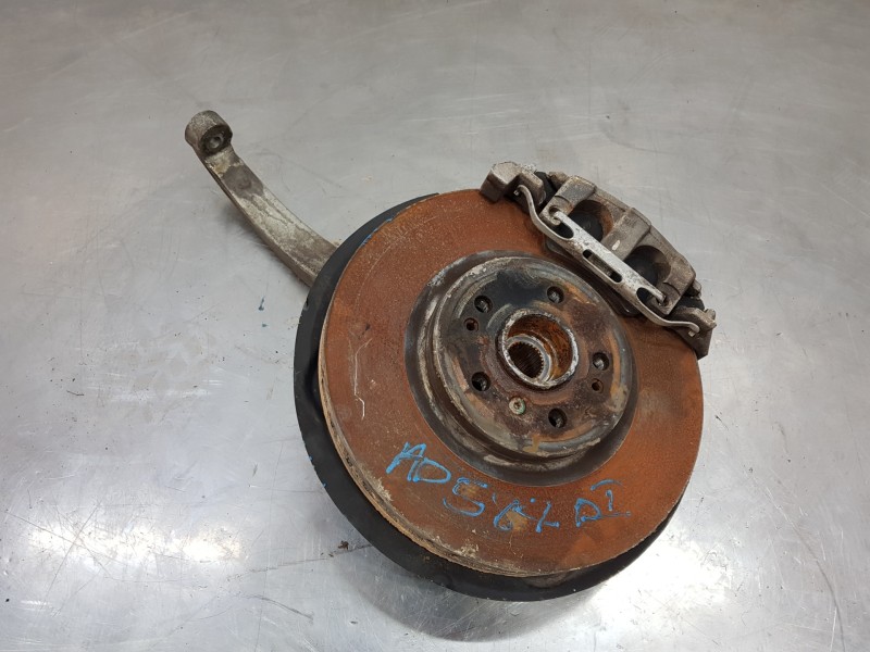 Recambio de mangueta delantera izquierda para mercedes clase m (w164) 4matic referencia OEM IAM A1643301320  