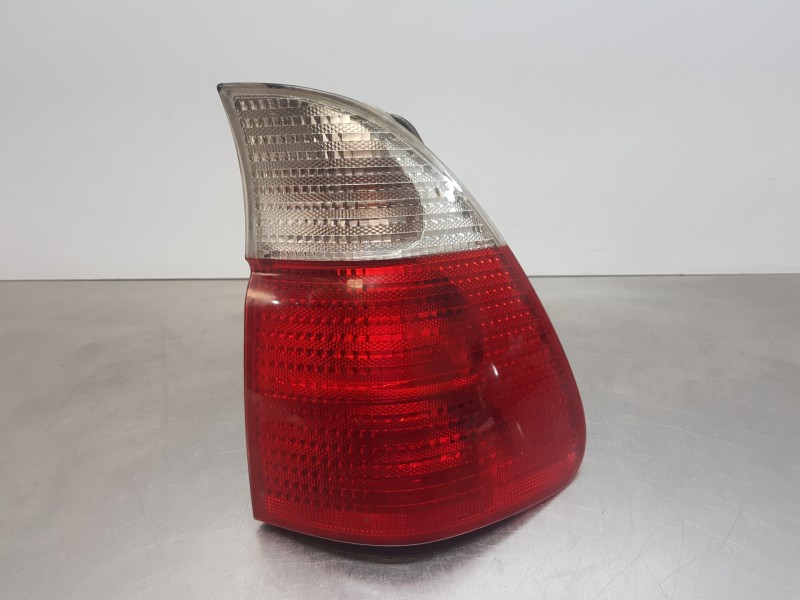 Recambio de piloto trasero derecho para bmw x5 (e53) sport referencia OEM IAM 63217158388  