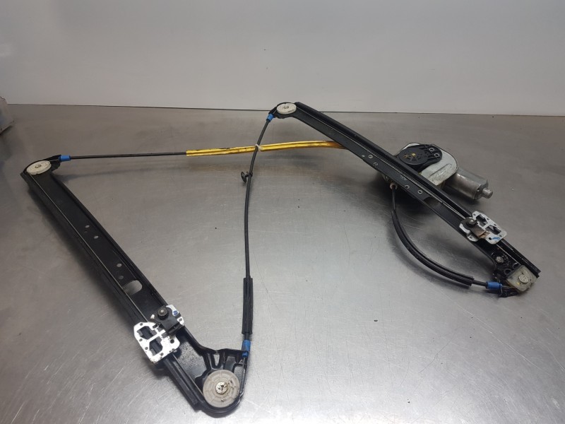 Recambio de elevalunas delantero derecho para bmw x5 (e53) sport referencia OEM IAM 51338254912  