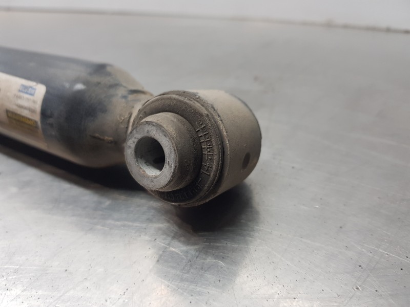 Recambio de amortiguador trasero derecho para mercedes clase c (w205) lim. bluetec referencia OEM IAM A2053207830  