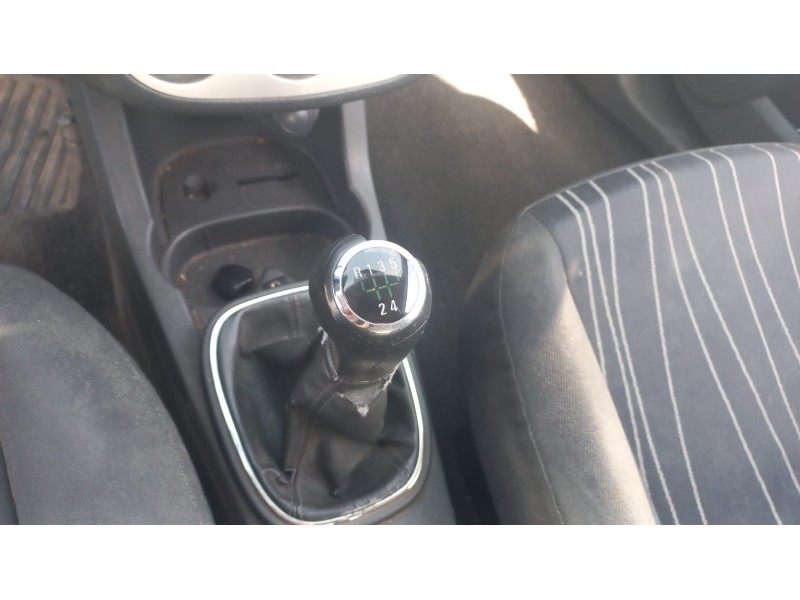 opel corsa d del año 2008