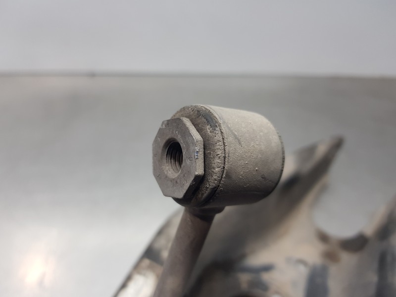 Recambio de brazo suspension inferior trasero derecho para mercedes clase c (w205) lim. bluetec referencia OEM IAM A2053522000  