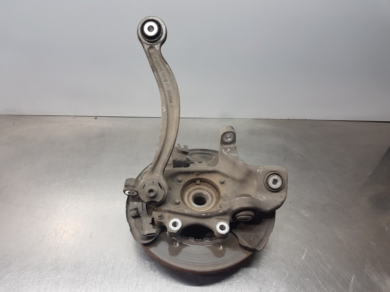 Recambio de mangueta trasera izquierda para mercedes clase c (w205) lim. bluetec referencia OEM IAM A2053500141  