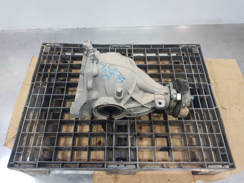 Recambio de diferencial trasero para mercedes clase c (w205) lim. bluetec referencia OEM IAM A2043500114  