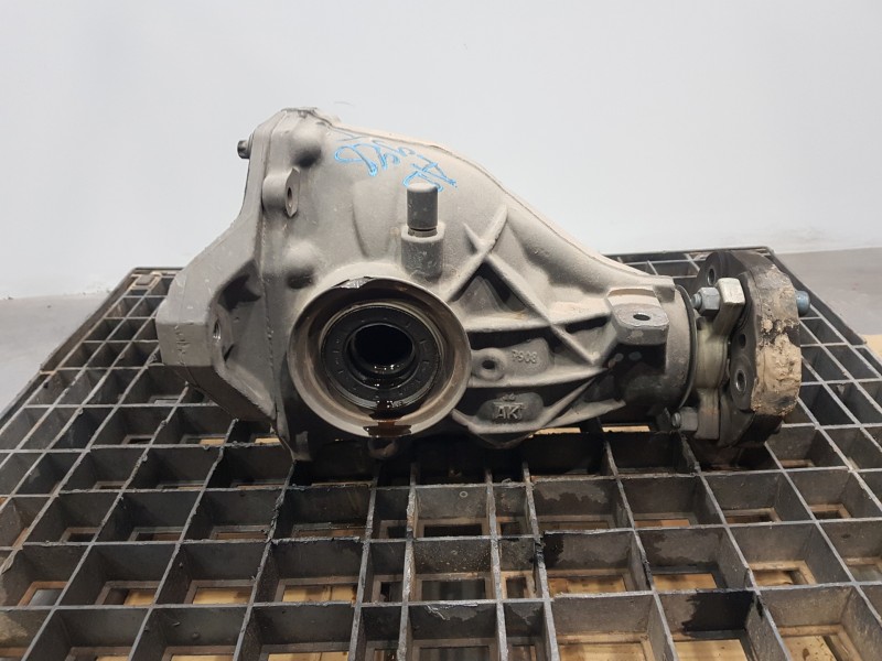 Recambio de diferencial trasero para mercedes clase c (w205) lim. bluetec referencia OEM IAM A2043500114  