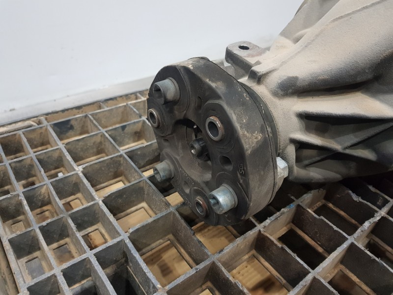 Recambio de diferencial trasero para mercedes clase c (w205) lim. bluetec referencia OEM IAM A2043500114  