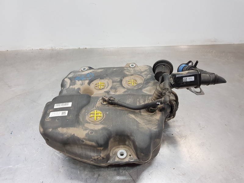 Recambio de deposito aditivo fap ( urea - adblue ) para mercedes clase c (w205) lim. bluetec referencia OEM IAM A2054706901  