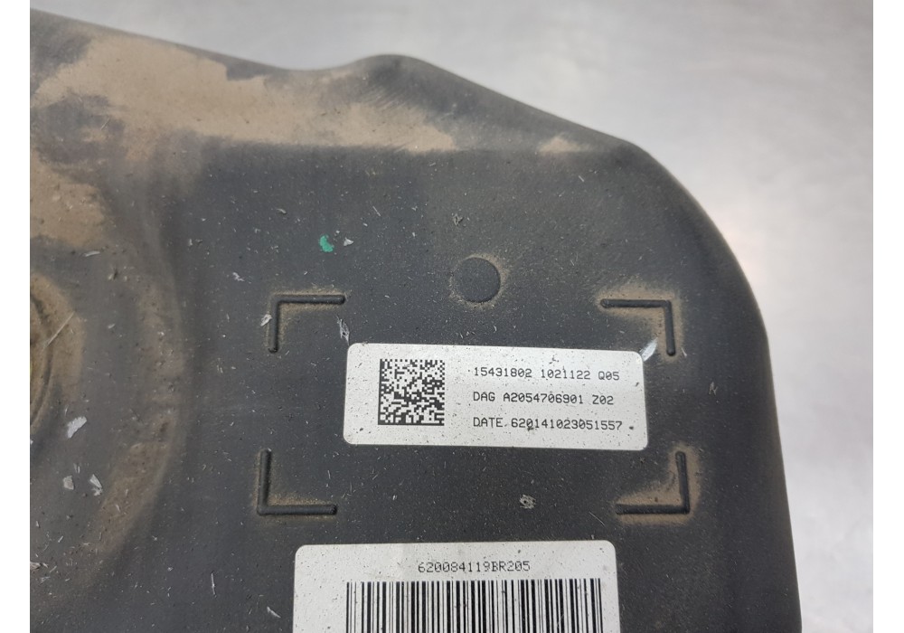 Recambio de deposito aditivo fap ( urea - adblue ) para mercedes clase c (w205) lim. bluetec referencia OEM IAM A2054706901  