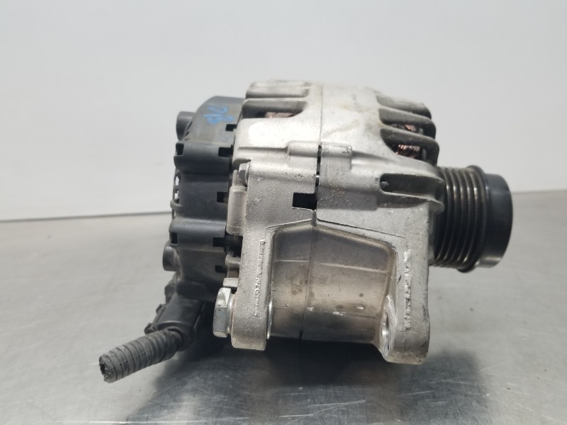 Recambio de alternador para kia carens ( ) drive referencia OEM IAM 373002B760  