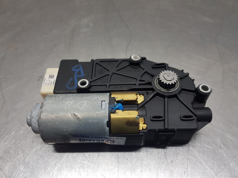 Recambio de motor techo electrico para mercedes clase m (w166) bluetec referencia OEM IAM A1668200108  