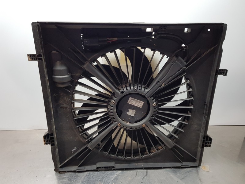Recambio de electroventilador para mercedes clase m (w166) bluetec referencia OEM IAM A0999060900  