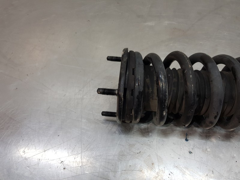 Recambio de amortiguador delantero izquierdo para mercedes clase m (w166) bluetec referencia OEM IAM A1663230200  