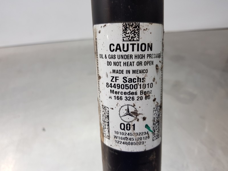 Recambio de amortiguador trasero derecho para mercedes clase m (w166) bluetec referencia OEM IAM A1663200030  