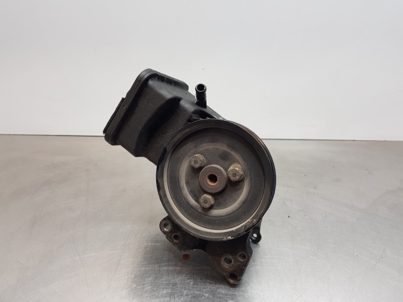 Recambio de bomba direccion para bmw x5 (e53) sport referencia OEM IAM 6756930  