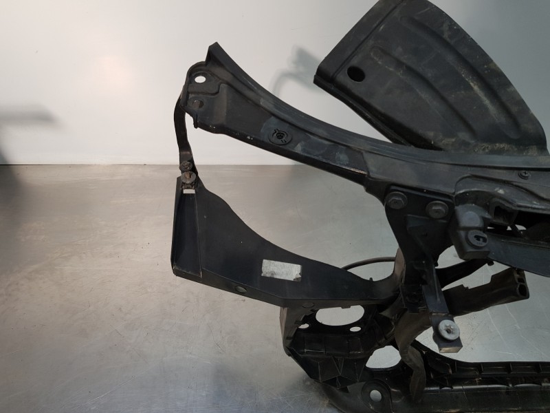 Recambio de panel frontal para audi a4 cabrio (8h) s line referencia OEM IAM 8E0805594E  