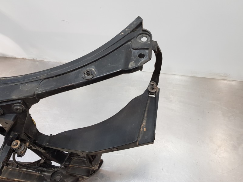 Recambio de panel frontal para audi a4 cabrio (8h) s line referencia OEM IAM 8E0805594E  