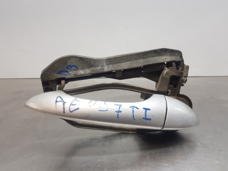 Recambio de maneta exterior trasera izquierda para bmw x5 (e53) sport referencia OEM IAM 51228243635  