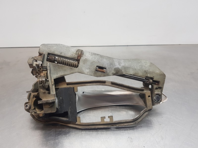 Recambio de maneta exterior trasera izquierda para bmw x5 (e53) sport referencia OEM IAM 51228243635  