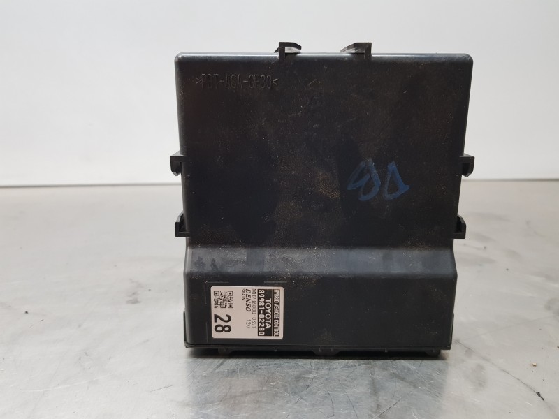 Recambio de modulo electronico para toyota corolla touring sports (e21) hybrid referencia OEM IAM 8998102280  