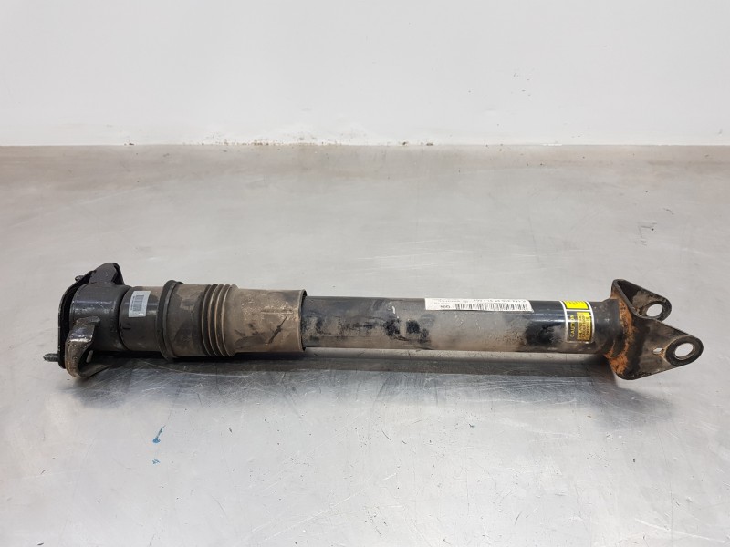 Recambio de amortiguador trasero derecho para mercedes clase m (w164) 4matic referencia OEM IAM A1643202531  