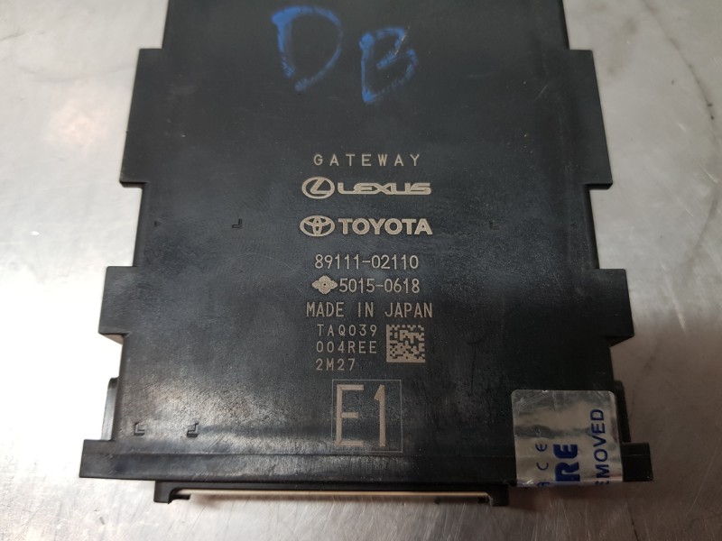 Recambio de modulo electronico para toyota corolla touring sports (e21) hybrid referencia OEM IAM 8911102110  