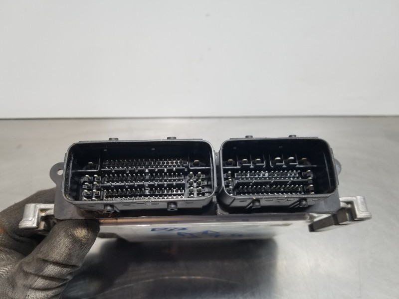 Recambio de centralita motor uce para peugeot 208 (p2) puretech referencia OEM IAM 9838217080  