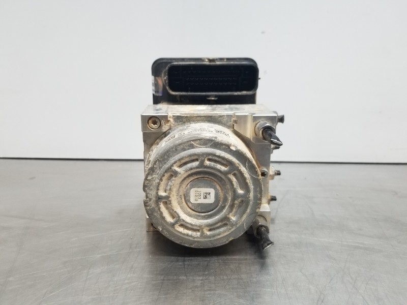 Recambio de abs para peugeot 208 (p2) puretech referencia OEM IAM 9839933780  