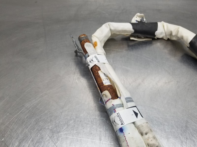 Recambio de airbag cortina delantero izquierdo para peugeot 208 (p2) puretech referencia OEM IAM 9827991480  