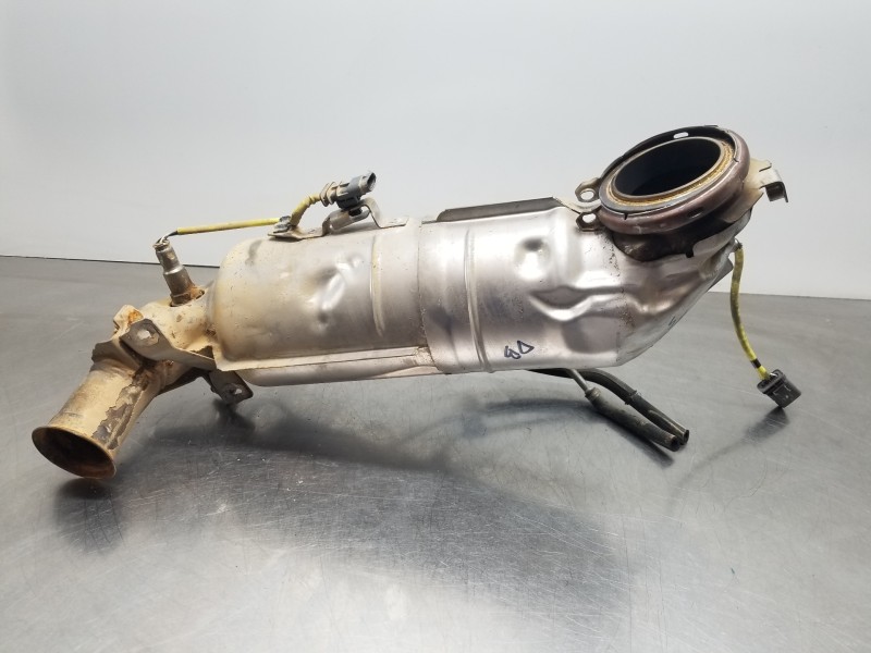 Recambio de filtro de particulas para peugeot 208 (p2) puretech referencia OEM IAM 9839804480  