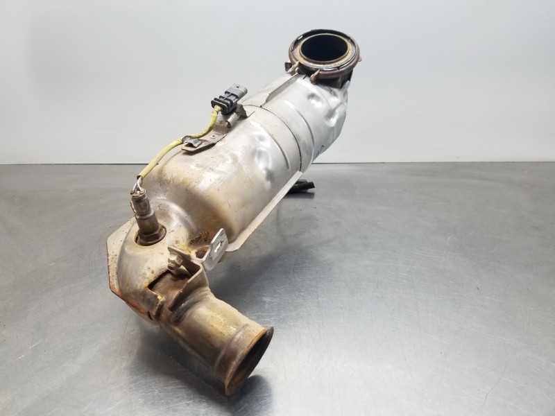 Recambio de filtro de particulas para peugeot 208 (p2) puretech referencia OEM IAM 9839804480  