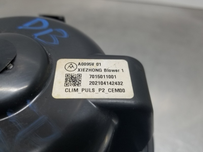 Recambio de motor calefaccion para peugeot 208 (p2) puretech referencia OEM IAM 7015011001  