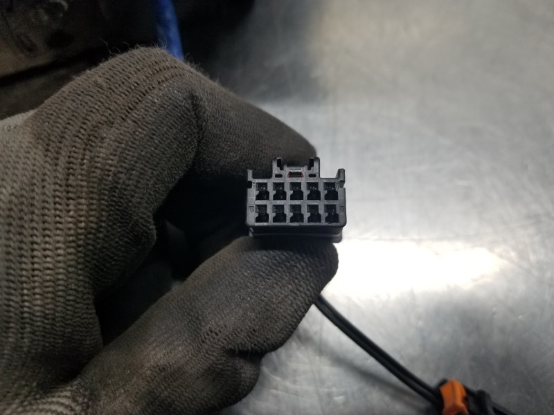 Recambio de retrovisor derecho para peugeot 208 (p2) puretech referencia OEM IAM 98260175XT  