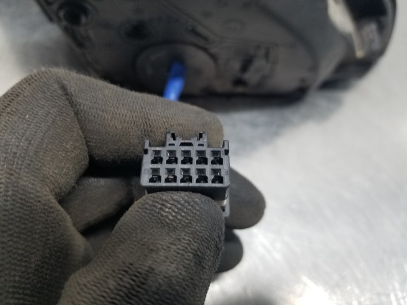 Recambio de retrovisor izquierdo para peugeot 208 (p2) puretech referencia OEM IAM 98260232XT  