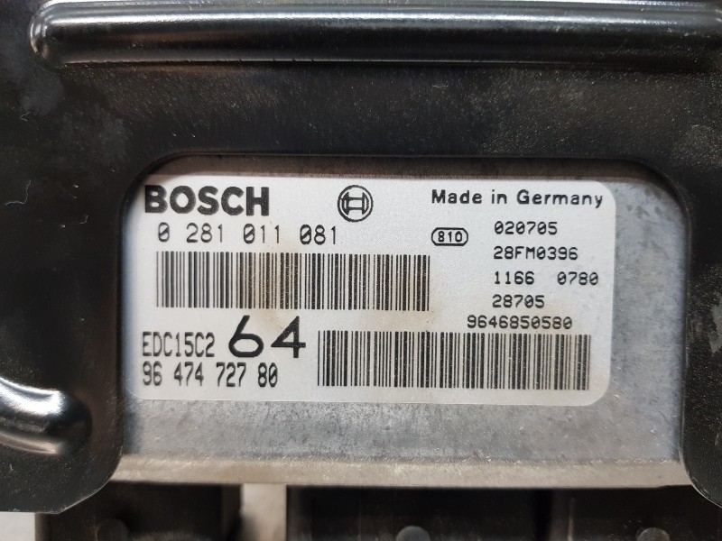 Recambio de centralita motor uce para peugeot 307 (s1) xs referencia OEM IAM 9647472780  