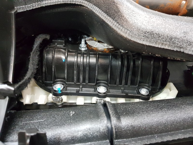 Recambio de kit airbag para peugeot 3008 allure referencia OEM IAM 16180454ZD  