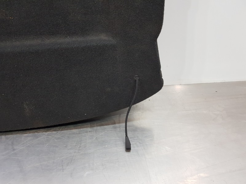 Recambio de bandeja trasera para peugeot 308 active referencia OEM IAM 96776417ZD  