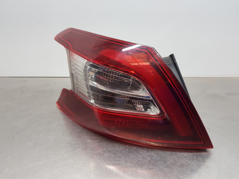 Recambio de piloto trasero izquierdo para peugeot 308 active referencia OEM IAM 9677817680  