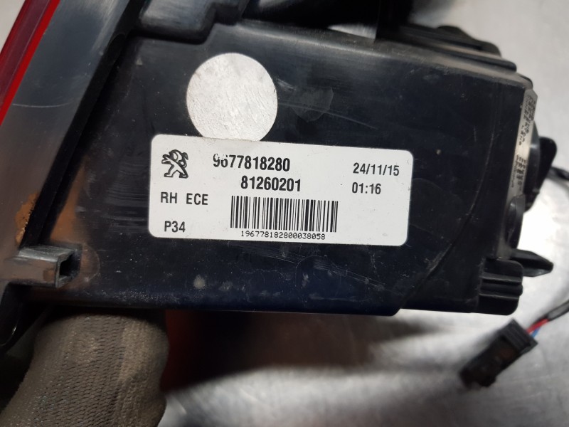 Recambio de piloto trasero izquierdo interior para peugeot 308 active referencia OEM IAM 9677818280  